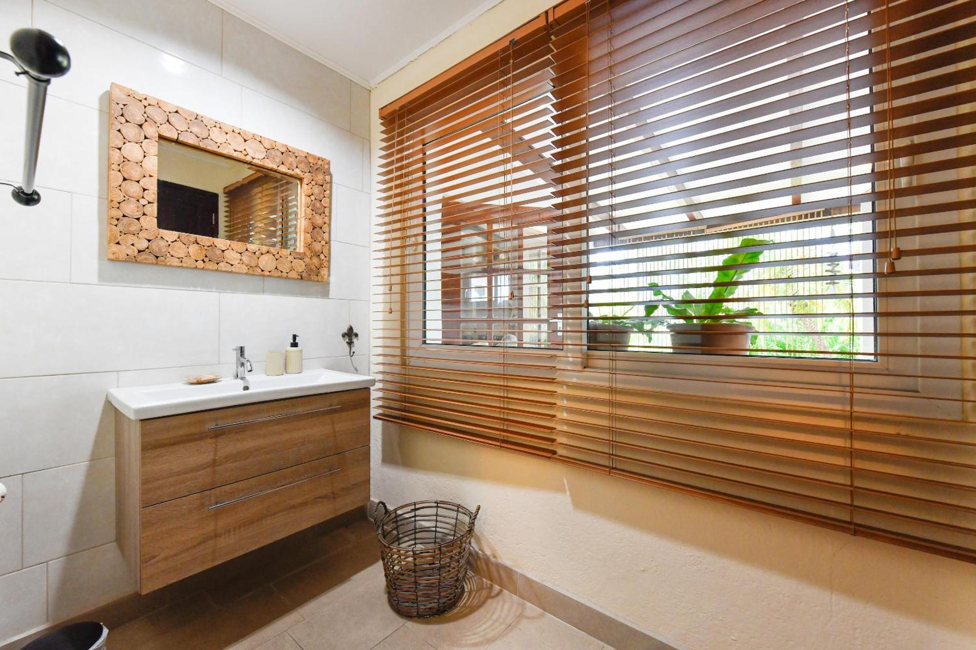 Brisas Studio Apartments (Adults Only) パームビーチ エクステリア 写真