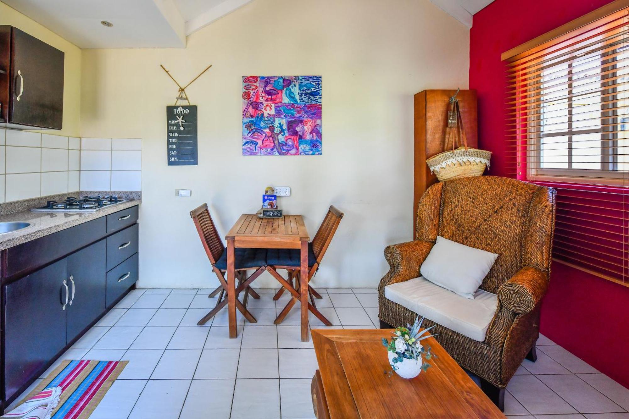 Brisas Studio Apartments (Adults Only) パームビーチ エクステリア 写真