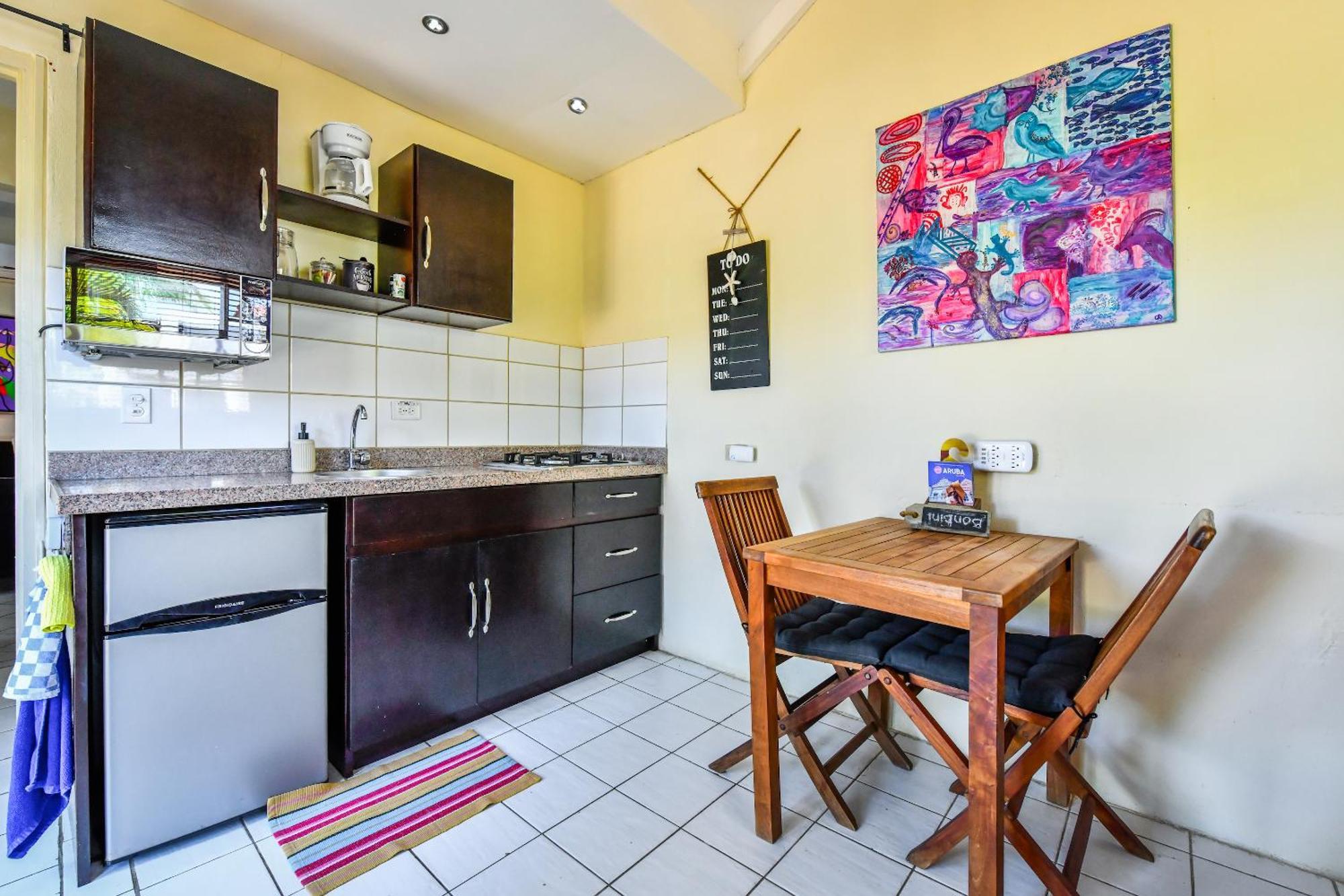 Brisas Studio Apartments (Adults Only) パームビーチ エクステリア 写真